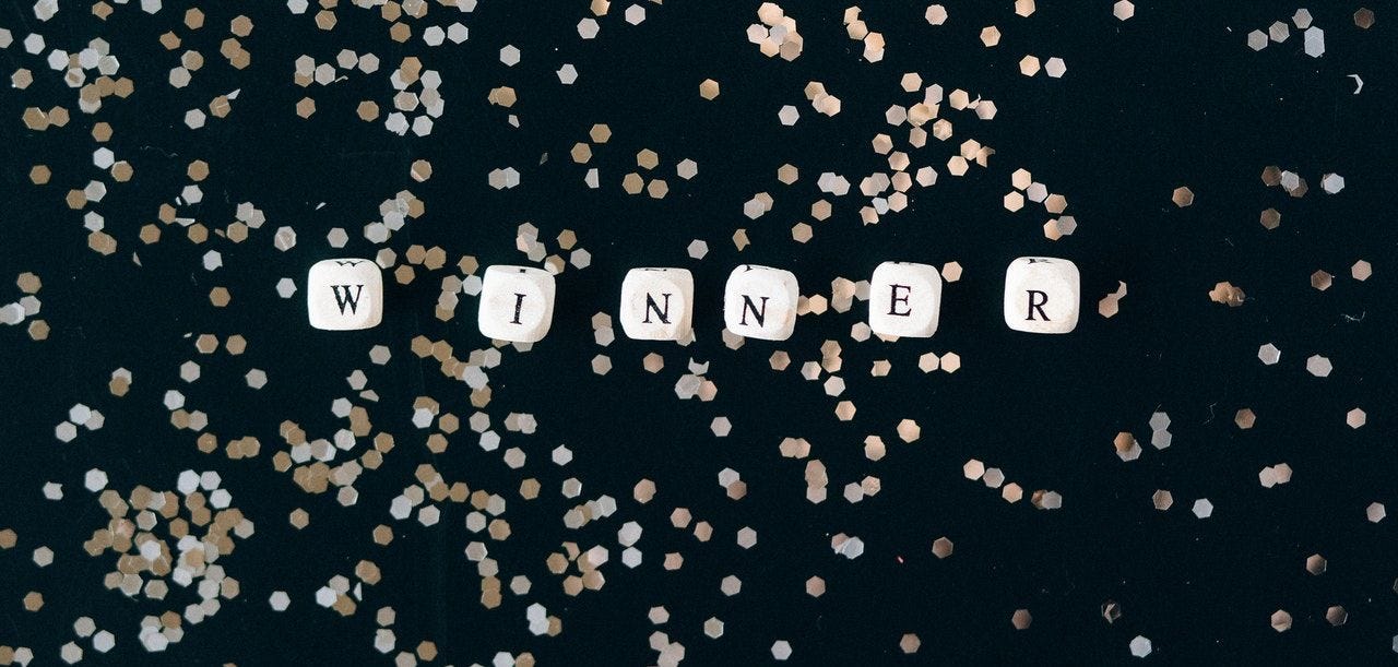 Photo by Nataliya Vaitkevich(https://www.pexels.com/@n-voitkevich?utm_content=attributionCopyText&utm_medium=referral&utm_source=pexels) from Pexels(https://www.pexels.com/photo/healthy-sky-man-hand-6120398/?utm_content=attributionCopyText&utm_medium=referral&utm_source=pexels)
